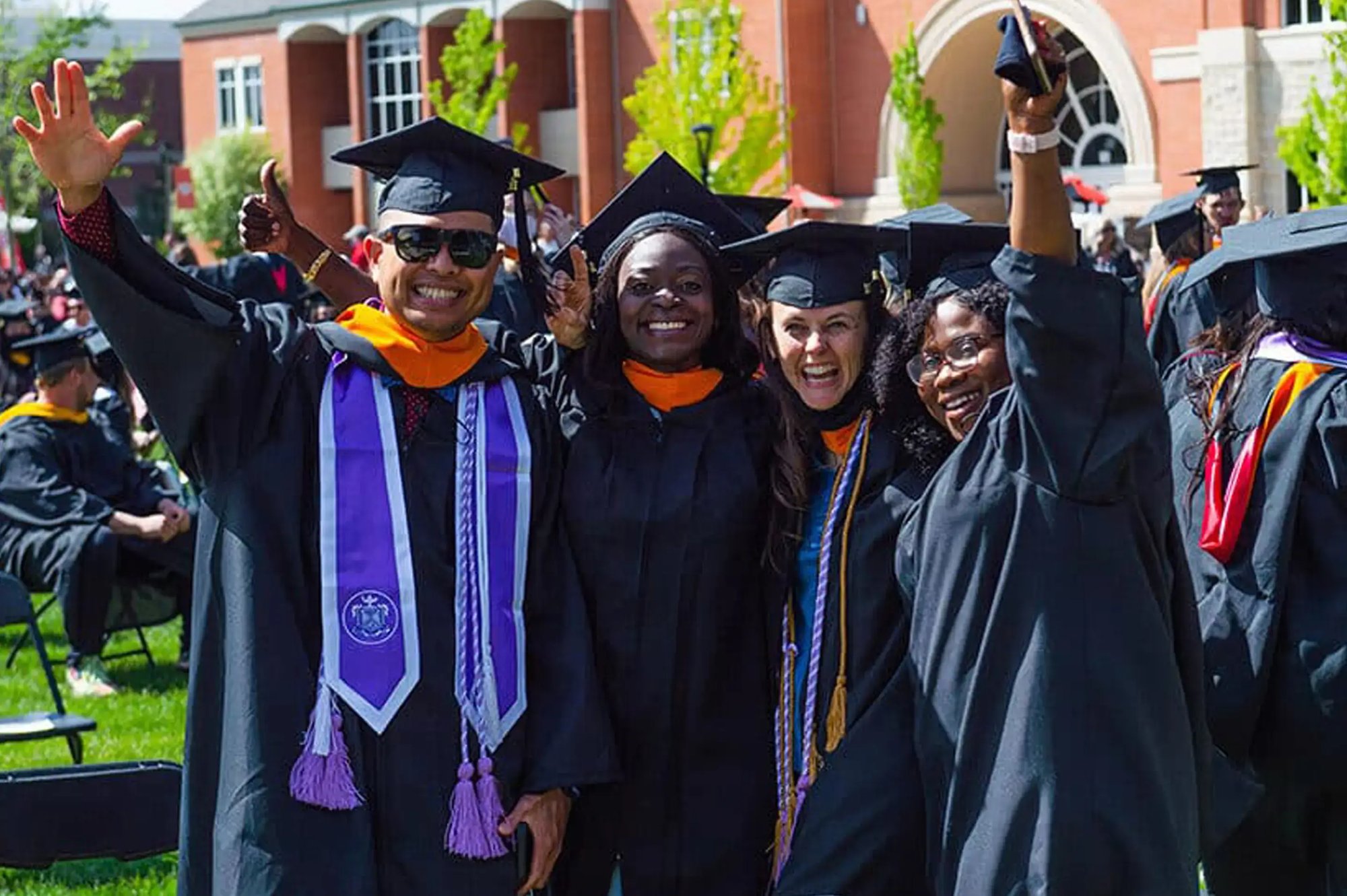 Graduate_Earn_Your_Degree Graduate_Earn_Your_Degree
